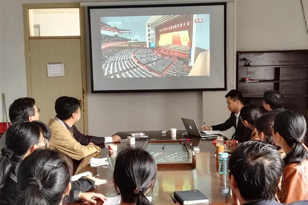 物理系.jpg 物理系.jpg