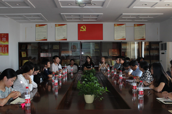 员工发言_副本.jpg 员工发言_副本.jpg